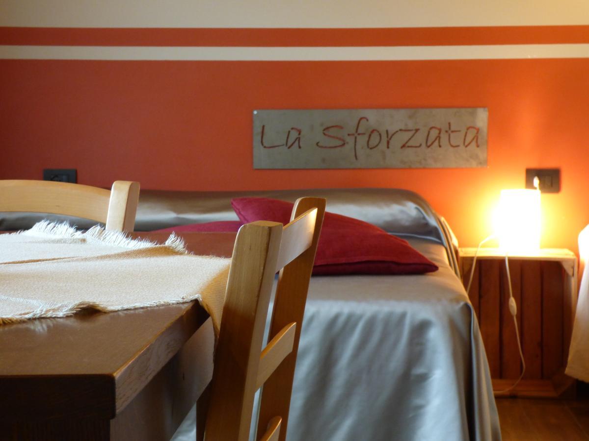 Agriturismo La Sforzata Коленьо Екстериор снимка